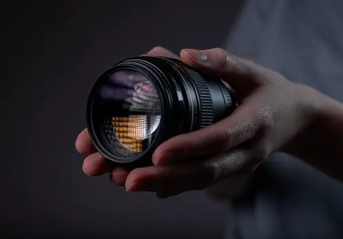 Nikon 85 mm lens