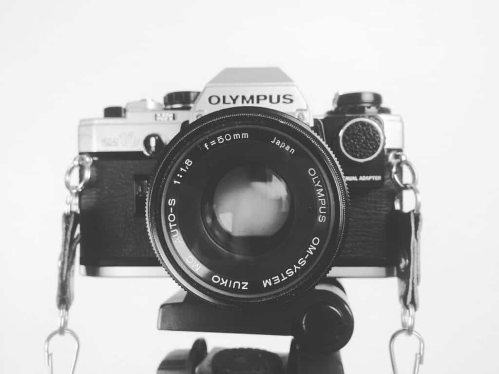 Olympus Pen E-PL8 Camera