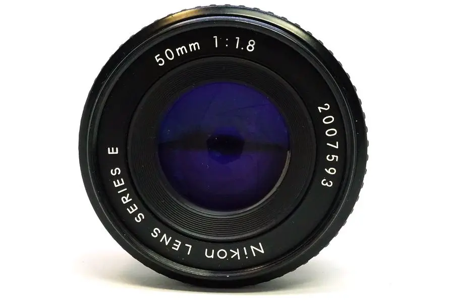 Nikon 50mm f/1.8 lens