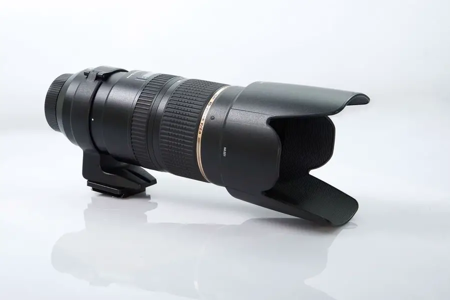 Tamron 70-200mm lens