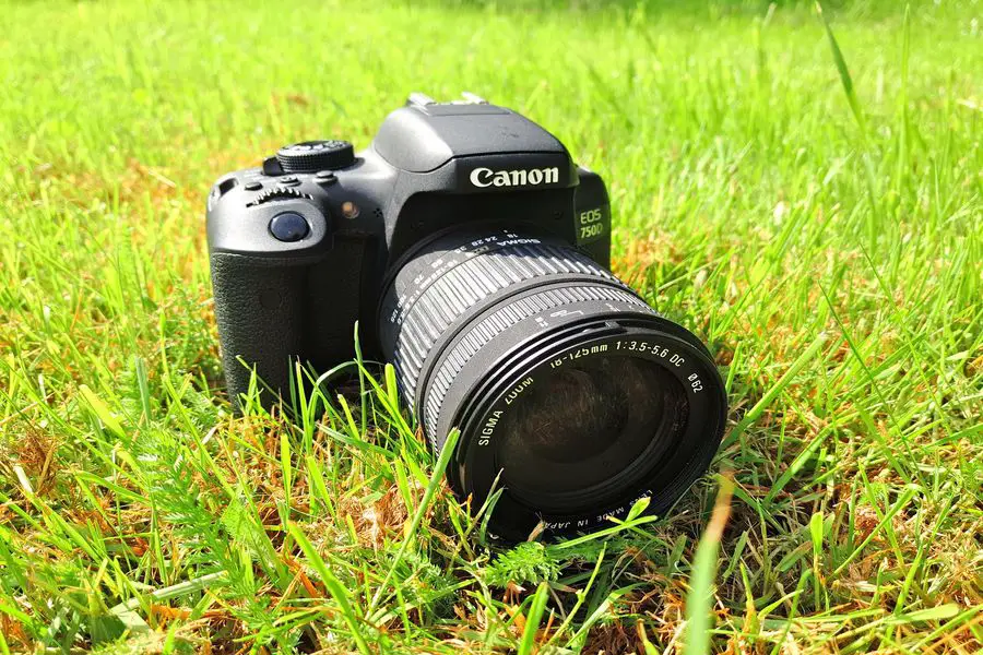Sigma lens attached on a Canon camera