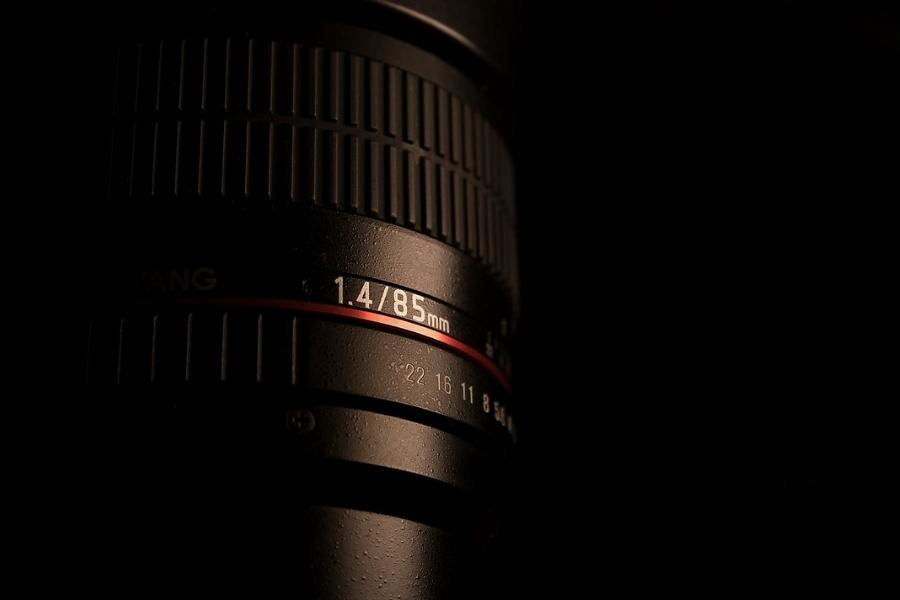 A close-up image of 1.4 lens